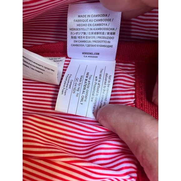 Herschel Classic Backpack Standard 20L Grey Black Camo - Picture 9 of 14